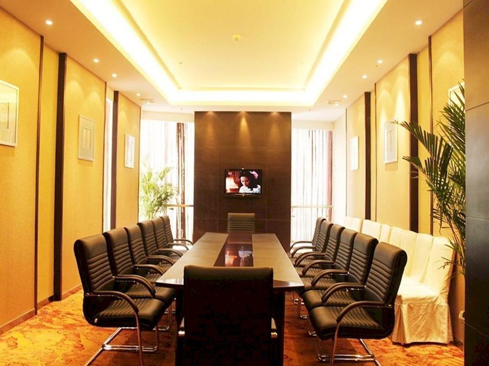 Zhengzhou Yuehai Hotel Экстерьер фото