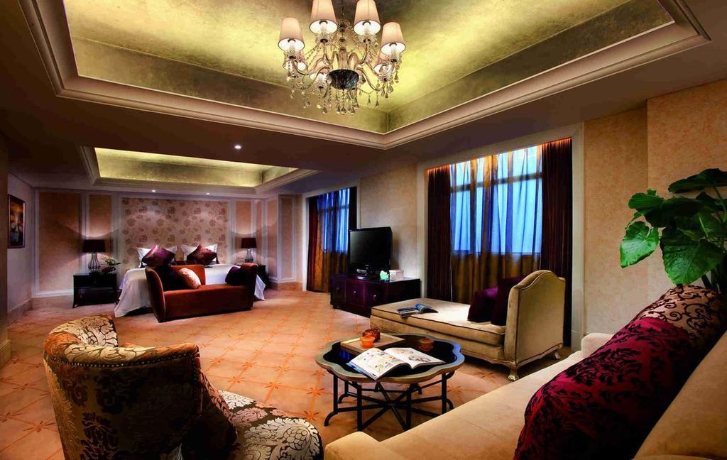 Zhengzhou Yuehai Hotel Экстерьер фото